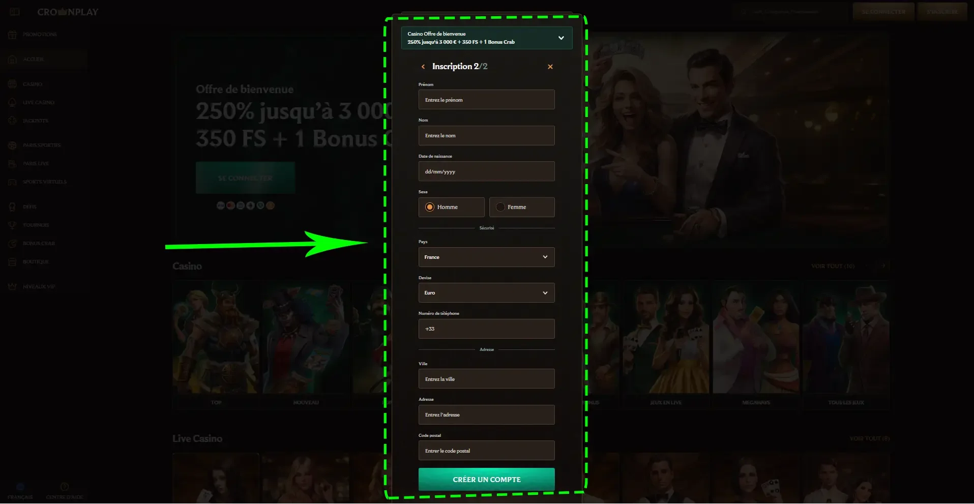 Formulaire d&rsquo;inscription sur CrownPlay Casino, et l'&eacute;tape finale avec saisie des informations personnelles avant cr&eacute;ation de compte.